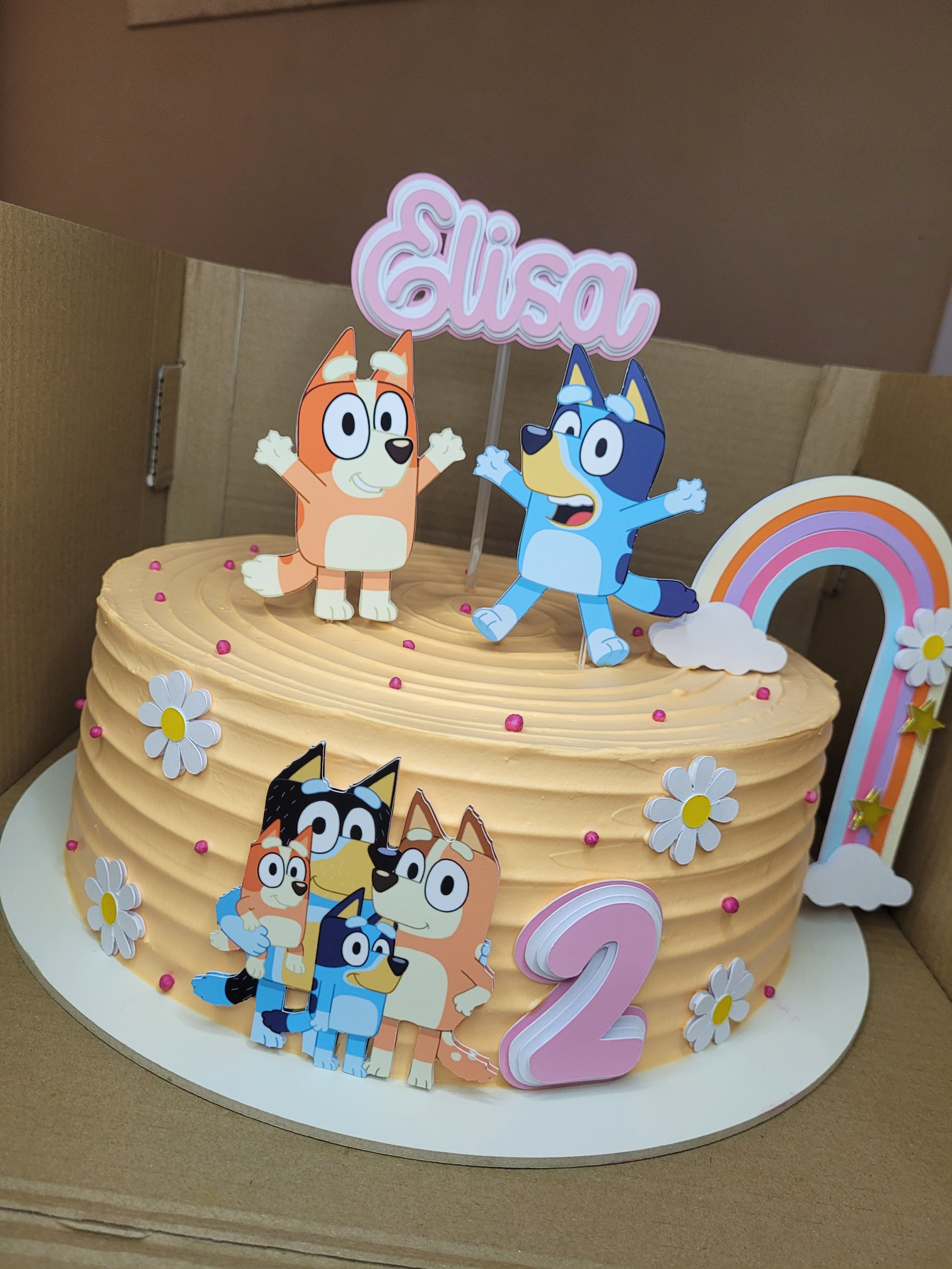 Bolo festivo decorado pela Ceci Doces Gourmet Curitiba